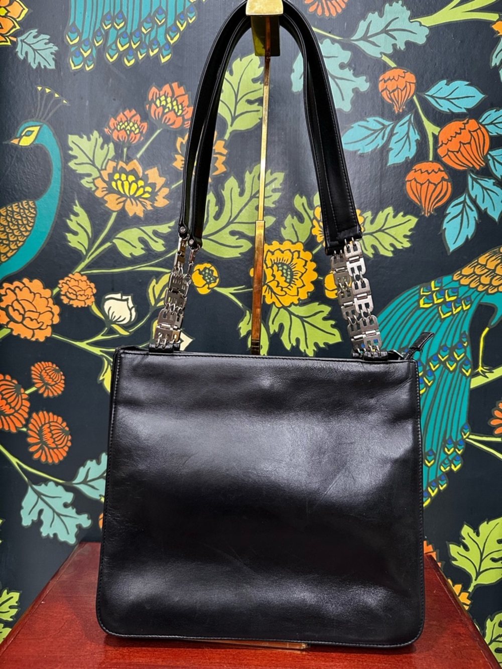 Vintage Bally Black Leather Shoulder Bag B Chain Strap Y2K Minimalist - Picture 3 of 12